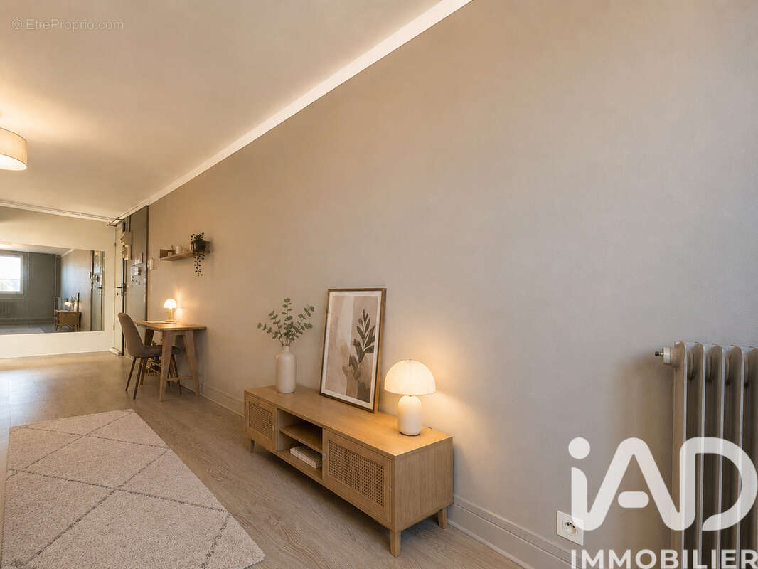 Photo 4 - Appartement à REIMS