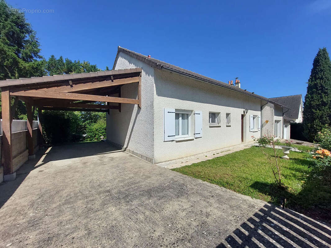 Maison à CHATELLERAULT