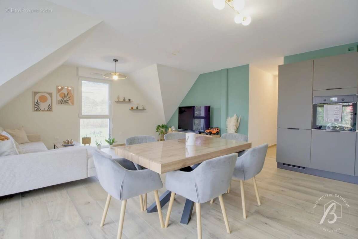 Appartement à SCHARRACHBERGHEIM-IRMSTETT