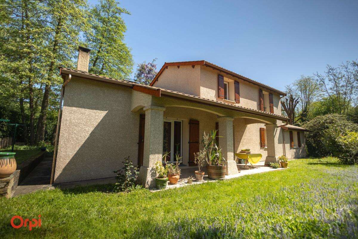 Maison à LENTILLY