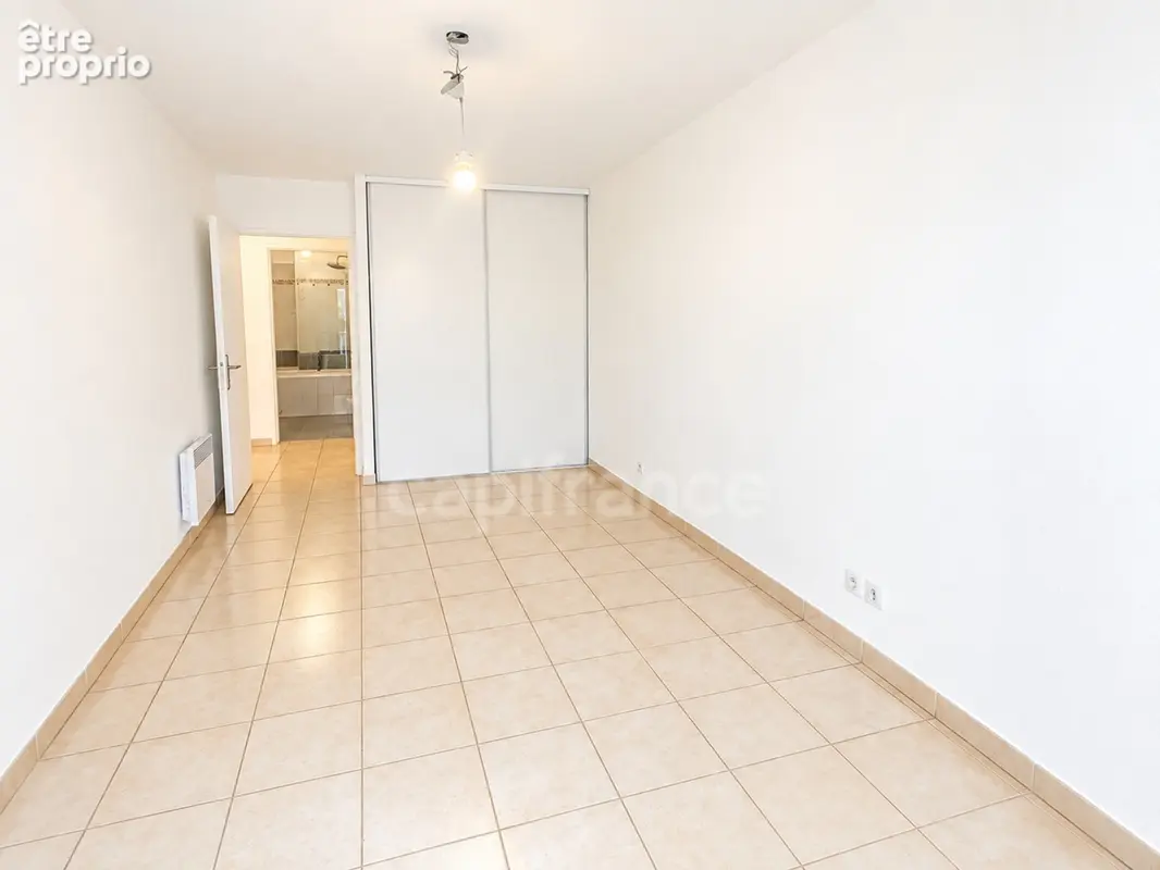 Appartement à vendre 3 pièces MANDELIEU LA NAPOULE (06) - photo 5
