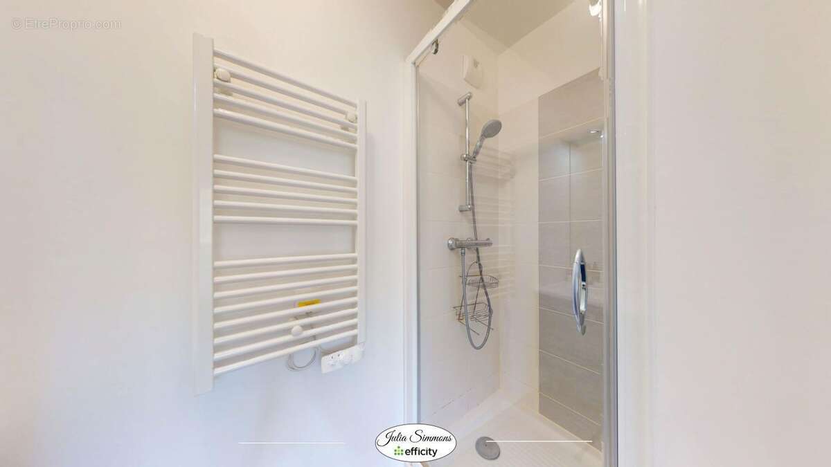 Appartement à MAREIL-MARLY