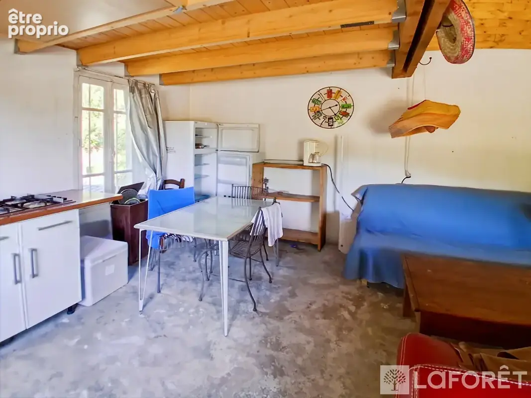 Beau terrain de loisirs avec maisonnette et étang - photo 13
