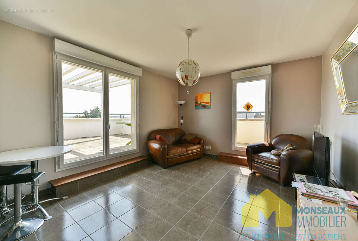 Appartement à EPINAY-SUR-ORGE