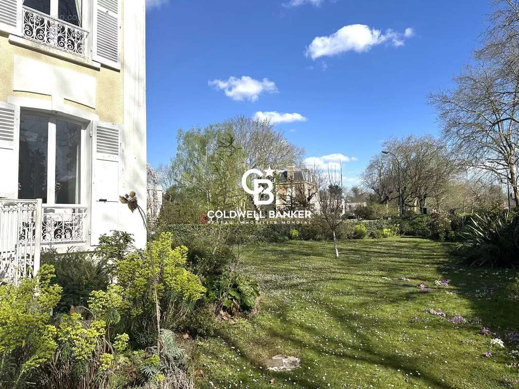 Maison à LE VESINET