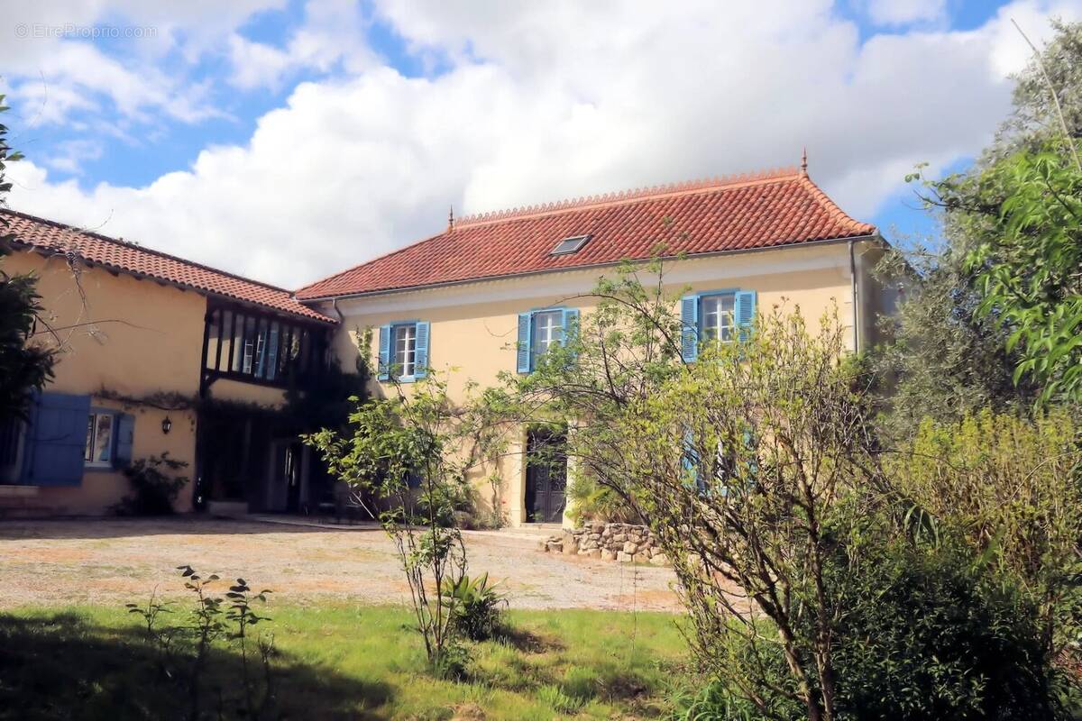 Maison à CASTEX