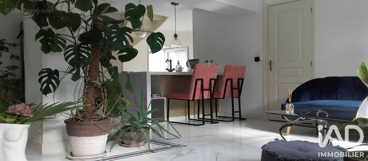 Maison 102 m² à Saint-Jean-D'angely  - photo 3