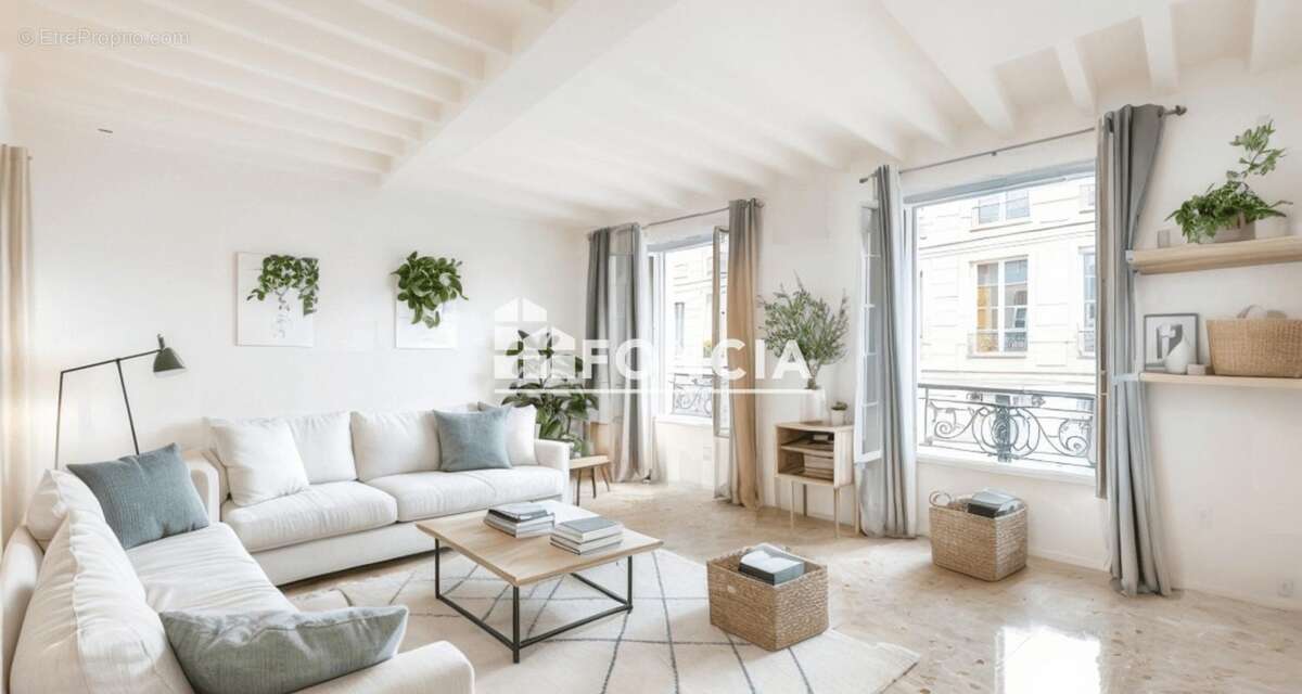 Appartement à PARIS-1E