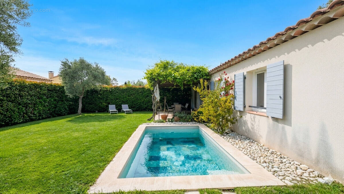 Maison à LAURIS
