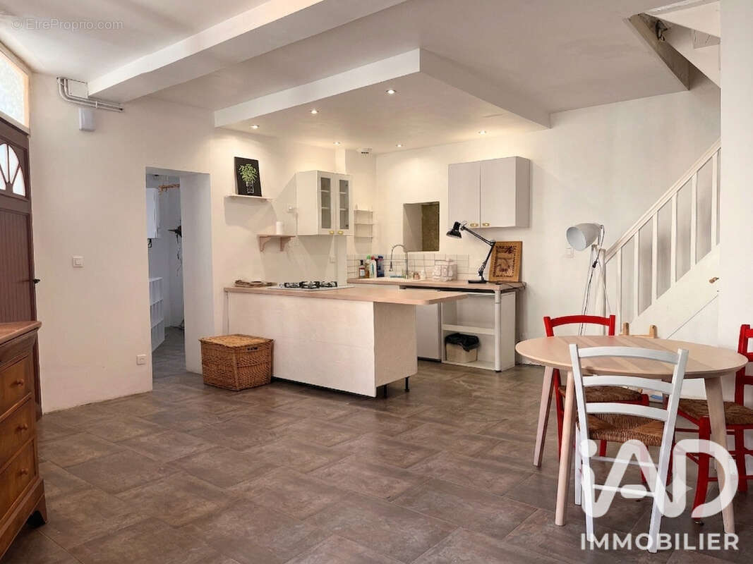 Maison 72 m² à Jarze  - photo 4