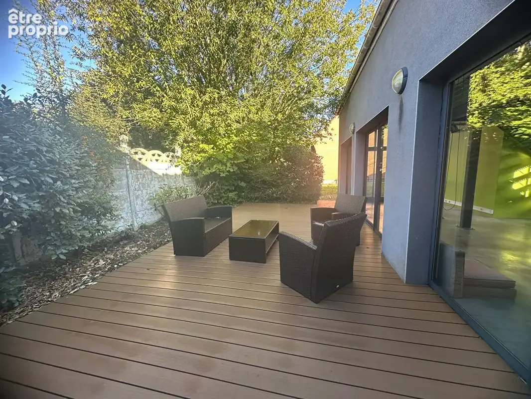 À vendre ! Local professionnel ou commercial de 120 m² avec terrasse, parking et nombreux atouts - photo 14