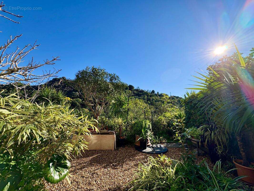 Appartement à LE CANNET