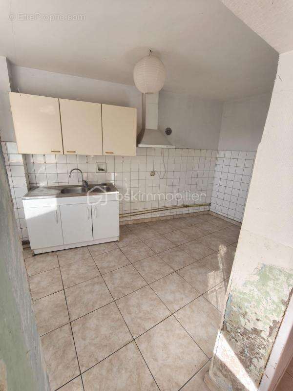 Maison à BEAUREPAIRE