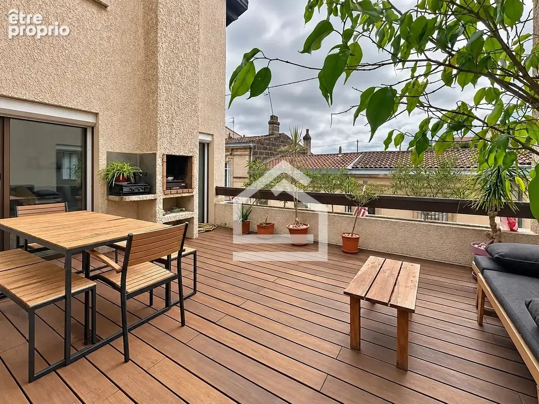 Bordeaux Saint Augustin - Maison de ville 4, 1 bureau et studio indépendant - photo 9