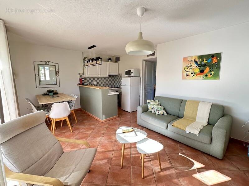 Appartement à GREOUX-LES-BAINS