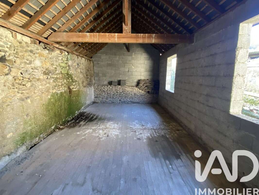 Maison 168 m² à Asasp-Arros  - photo 6