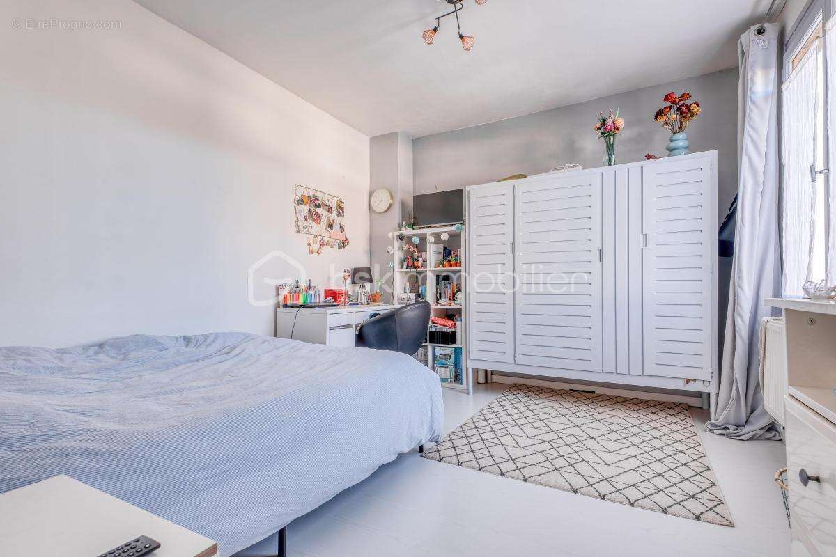 Ensemble immobilier : Maison, appartement et grange - photo 12