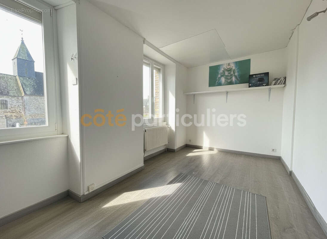 Maison en pierres 7 pièce(s) 153 m2 Montfiquet - photo 10