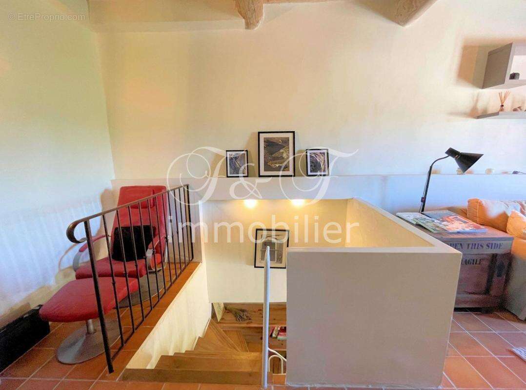 Maison à SAINT-MARTIN-DE-CASTILLON