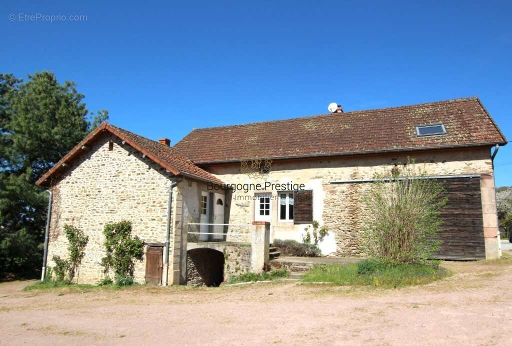 Maison à AUTUN