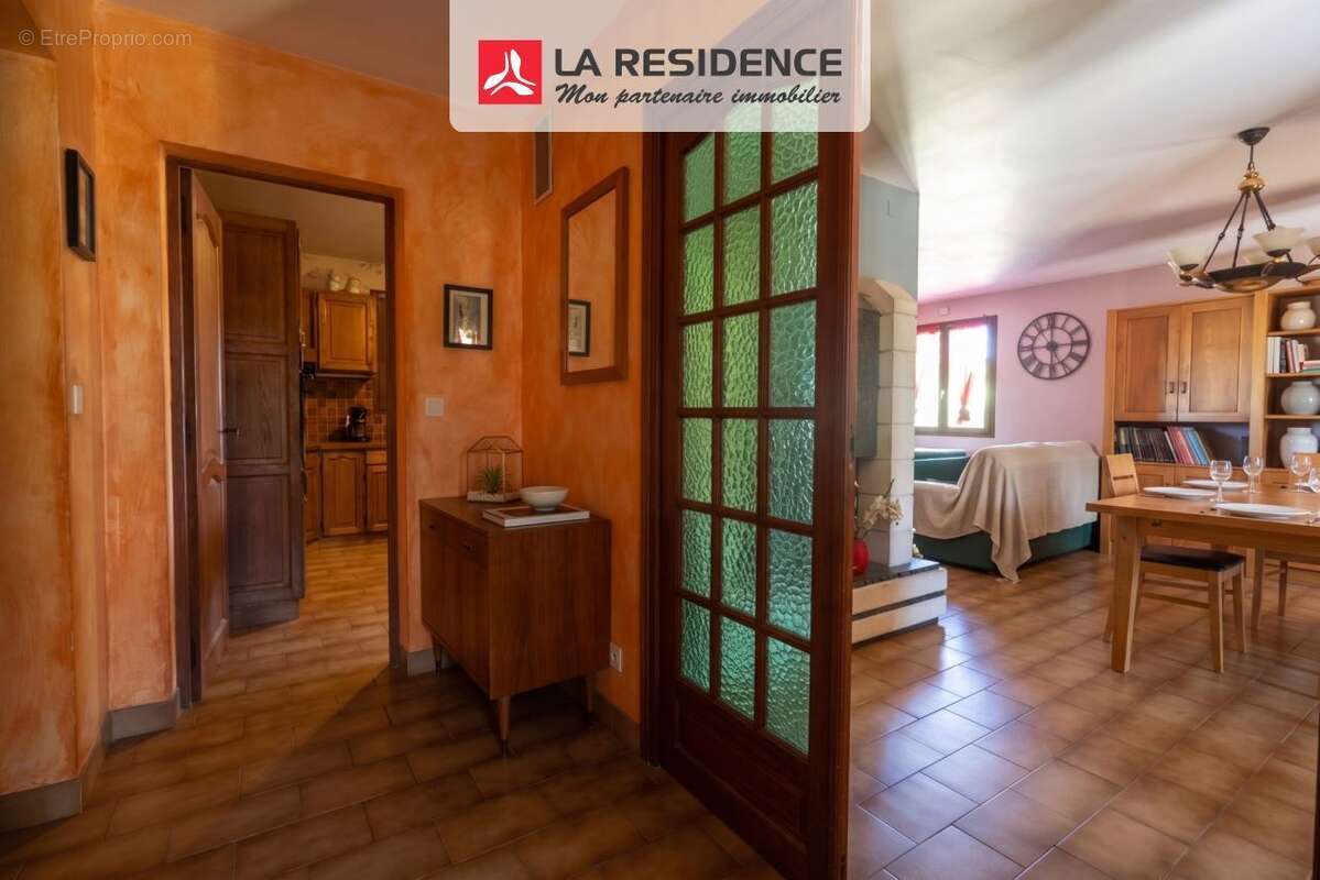 Maison 107 m² à Etoile-Sur-Rhone  - photo 5