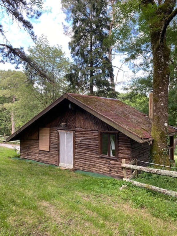 Maison à SAINT-ASTIER