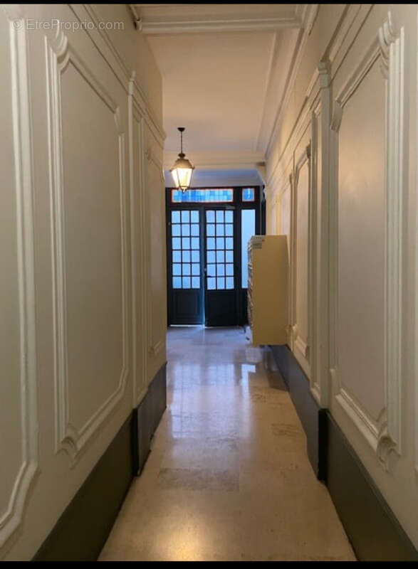 Appartement à PARIS-11E