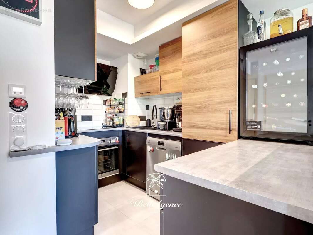 Appartement à SAINT-LAURENT-DU-VAR
