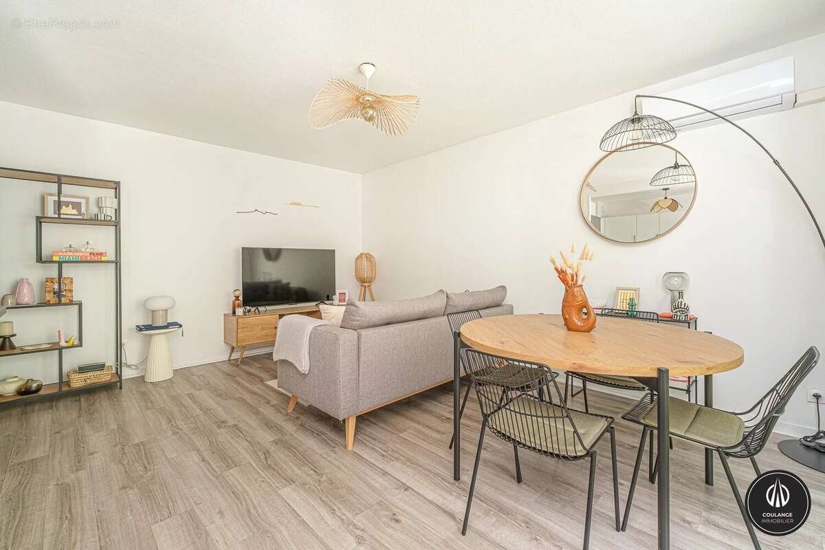 Appartement à MARSEILLE-9E