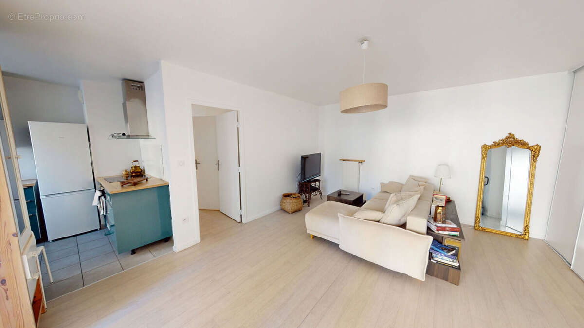 Appartement à IVRY-SUR-SEINE