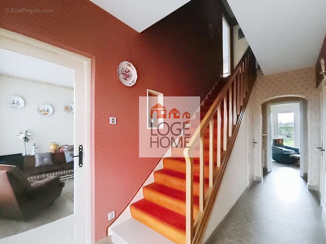 Maison à BRUAY-LA-BUISSIERE