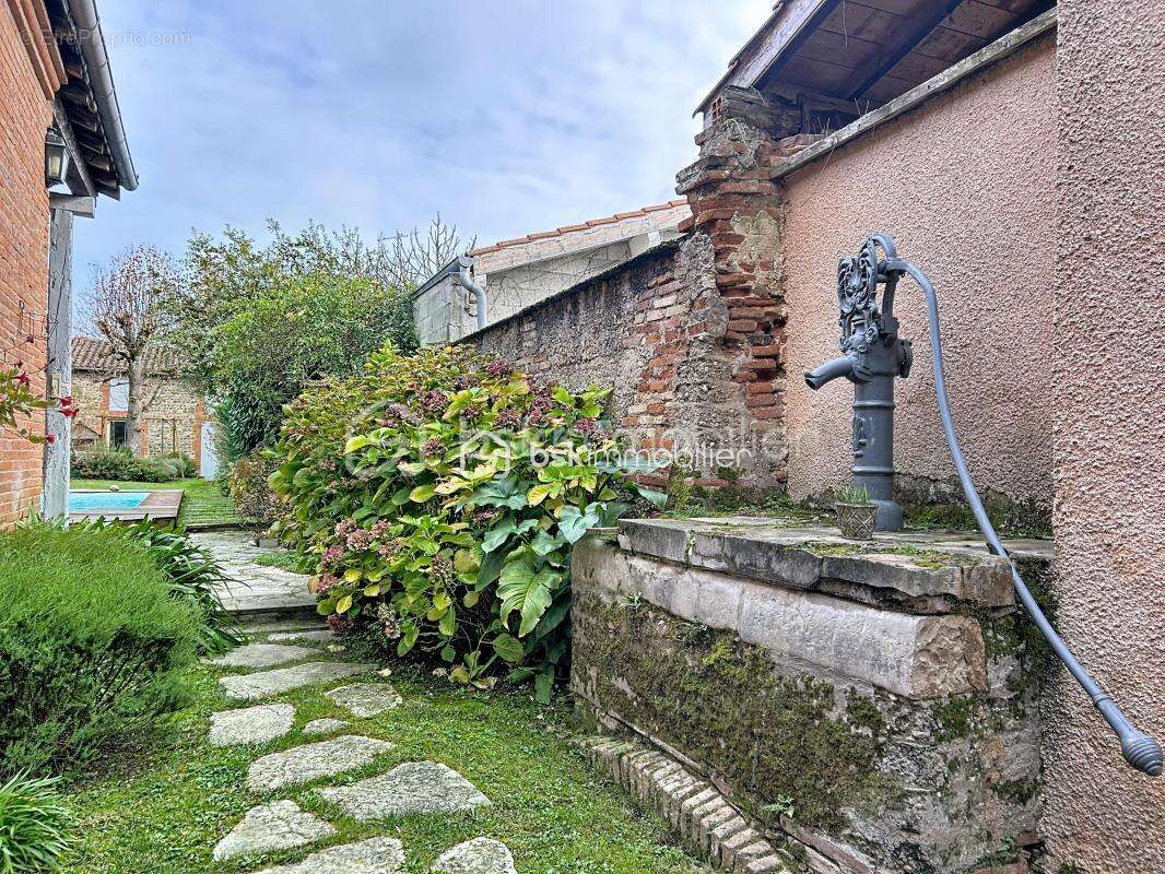 Maison à FRONTON
