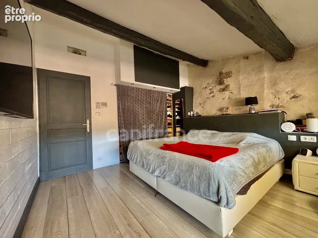 Gigean(34), à vendre maison de village rénovée p4, surface totale 126 m2, terrasse 10 m2, garage 26 m2, centre ville - photo 8