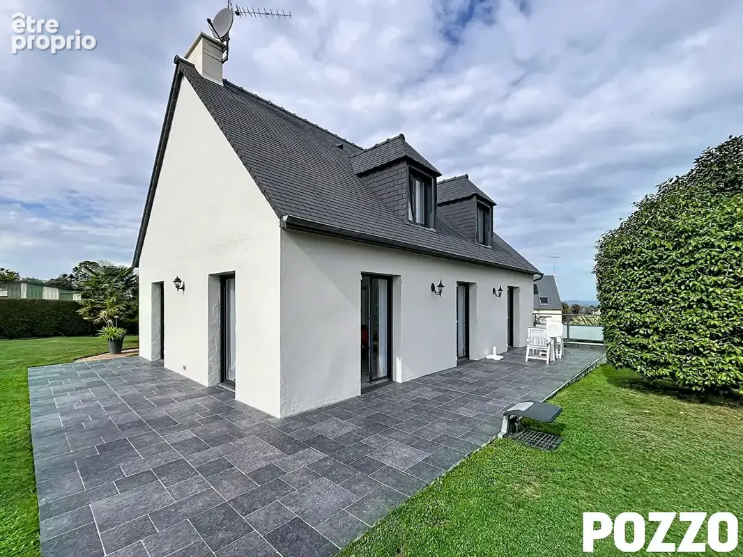 A VENDRE Maison rénovée Saint Hilaire Du Harcouet 5 pièce(s) 118 m2 - photo 15