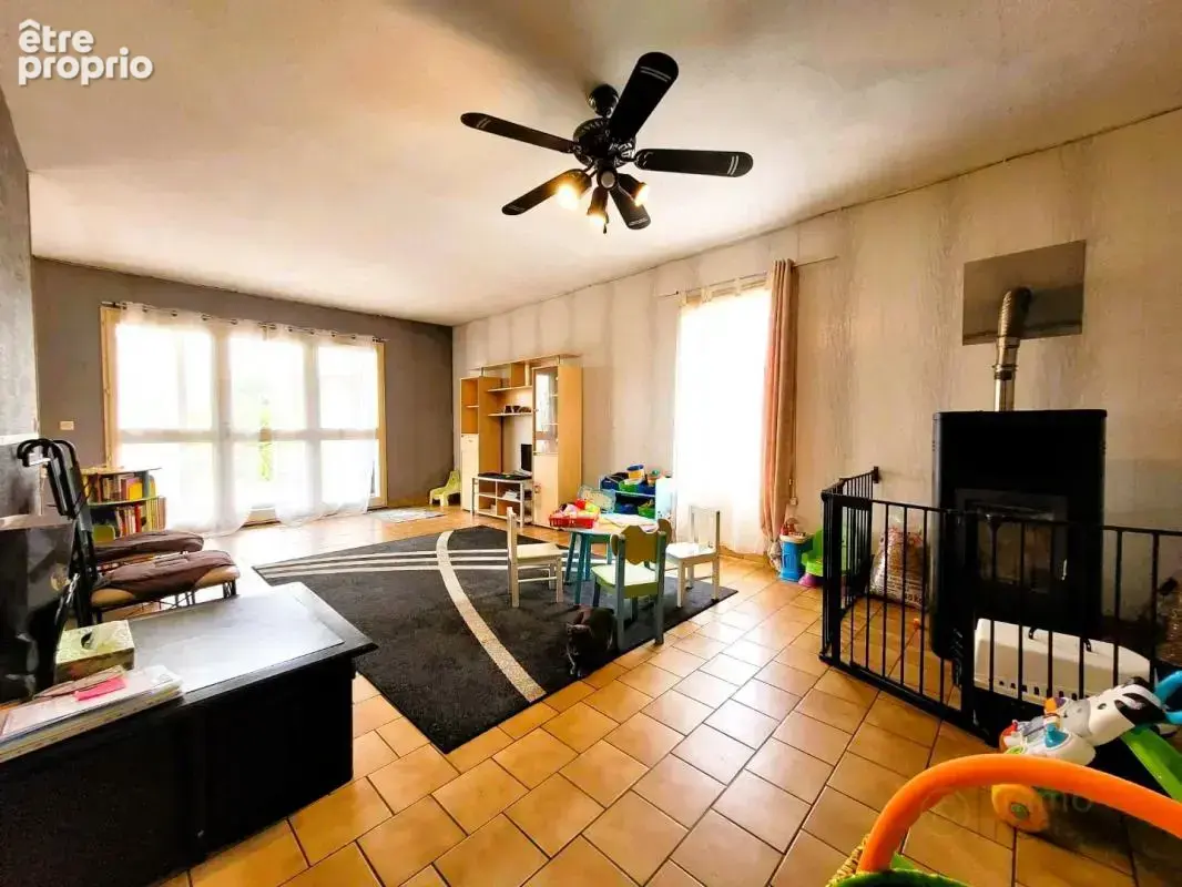 Maison 130 m² à Braud-Et-Saint-Louis  - photo 10