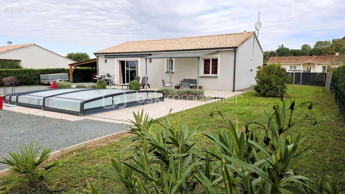 Maison à SAINT-MAIXANT