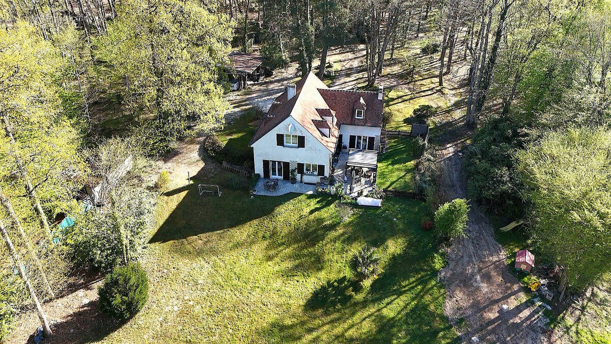 Maison à NOISY-SUR-ECOLE