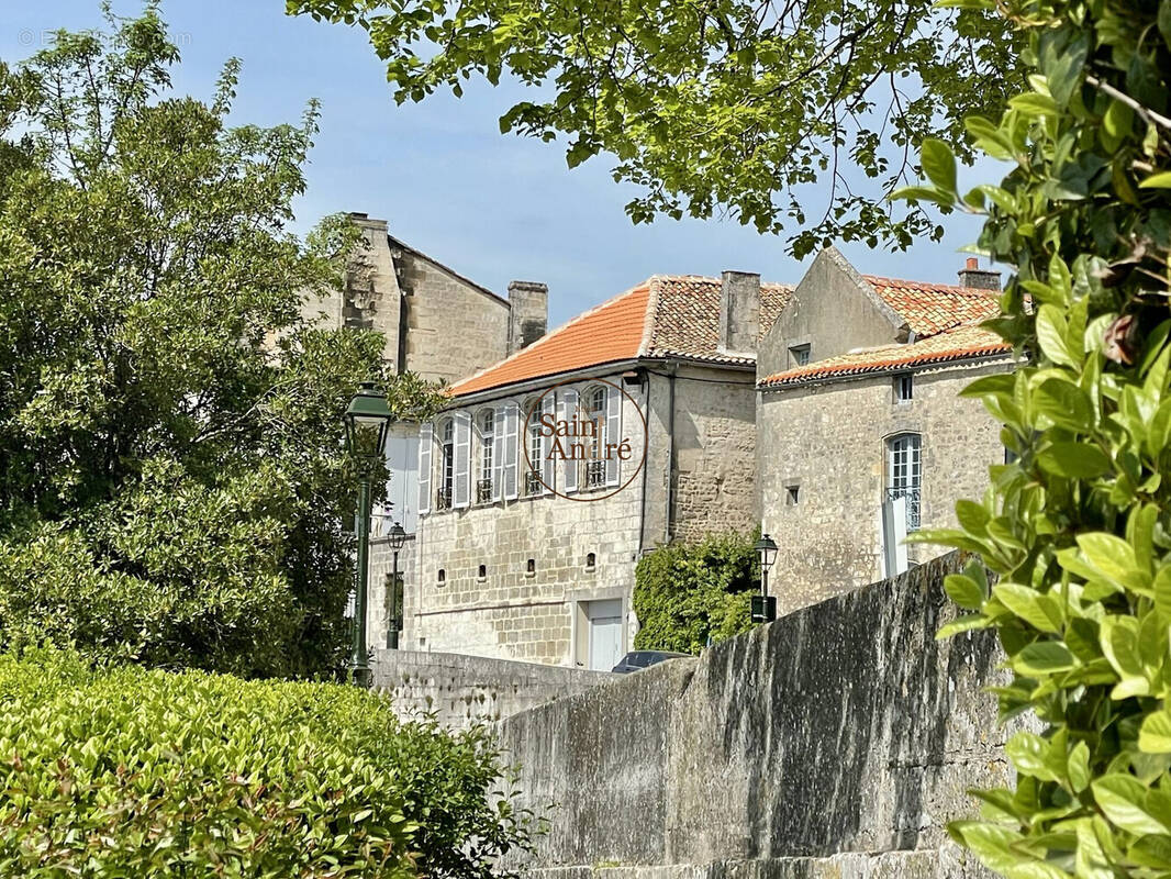 Maison à ANGOULEME