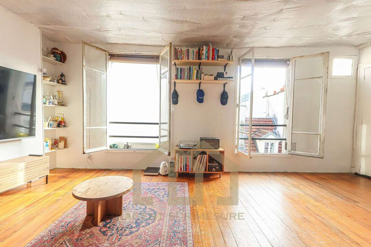 Appartement à PARIS-11E