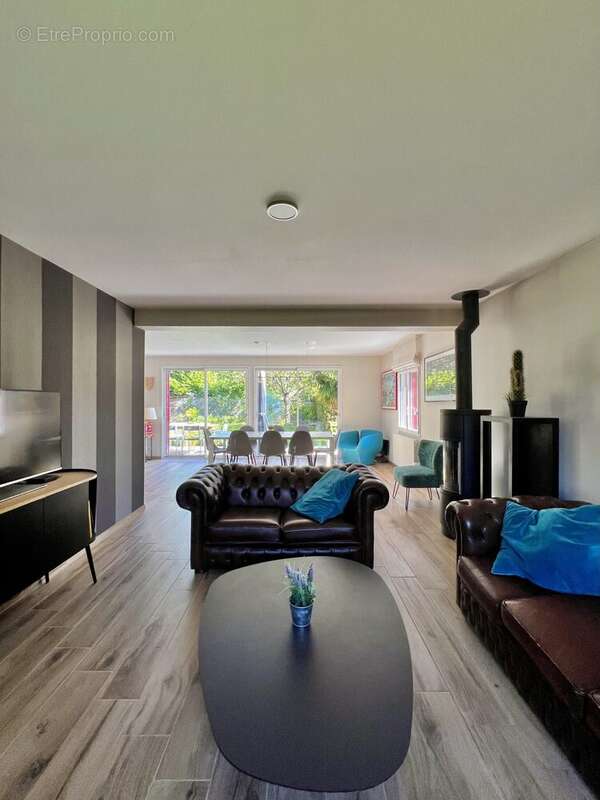 Maison à MONT-SAINT-AIGNAN