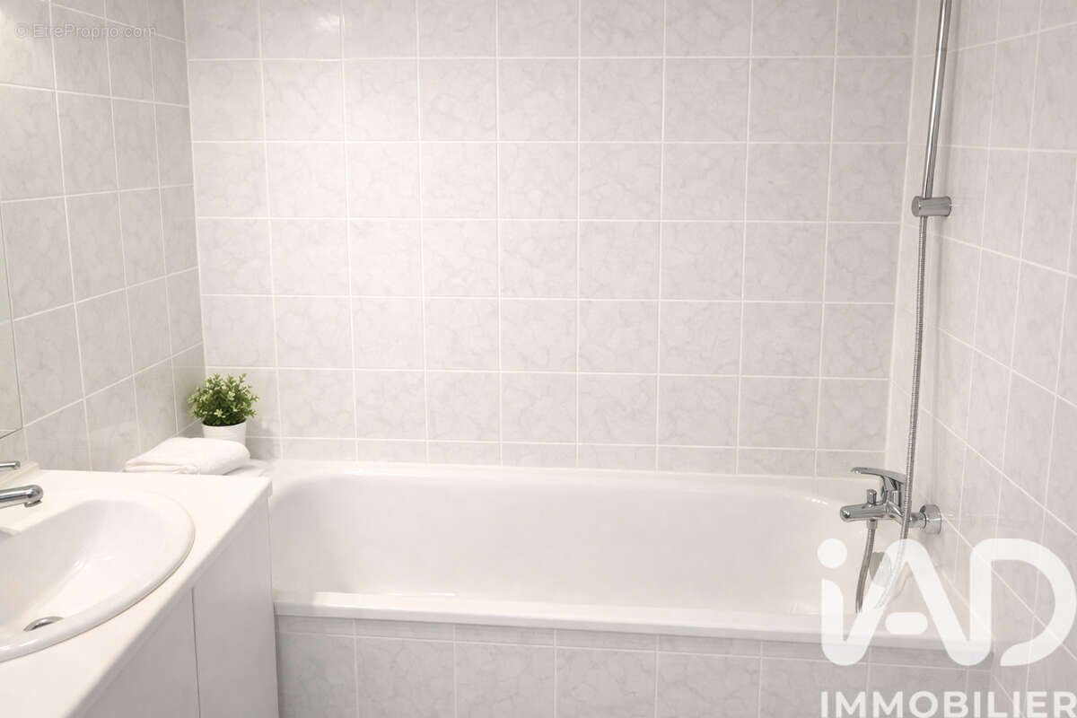 Photo 9 - Appartement à NOGENT-SUR-MARNE