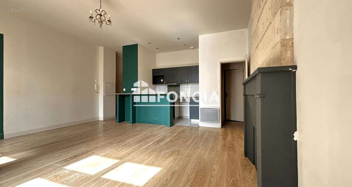 Appartement à BORDEAUX