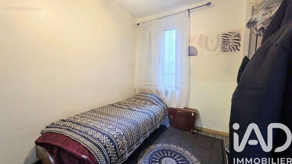 Photo 4 - Appartement à SAINT-DENIS