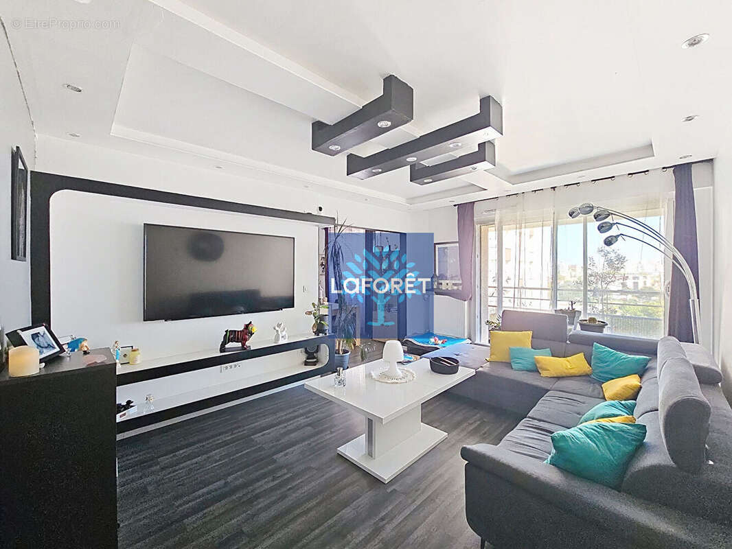 Appartement à VENISSIEUX