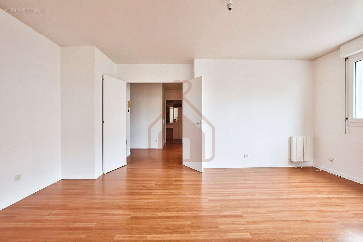 Appartement à LE KREMLIN-BICETRE