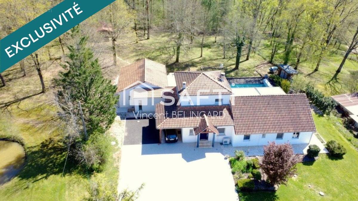 Photo 1 - Maison à SAINT-PANTALEON-DE-LARCHE