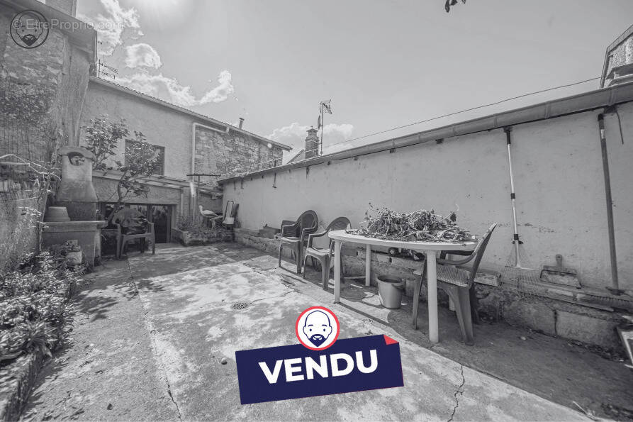 Maison à SORCY-SAINT-MARTIN