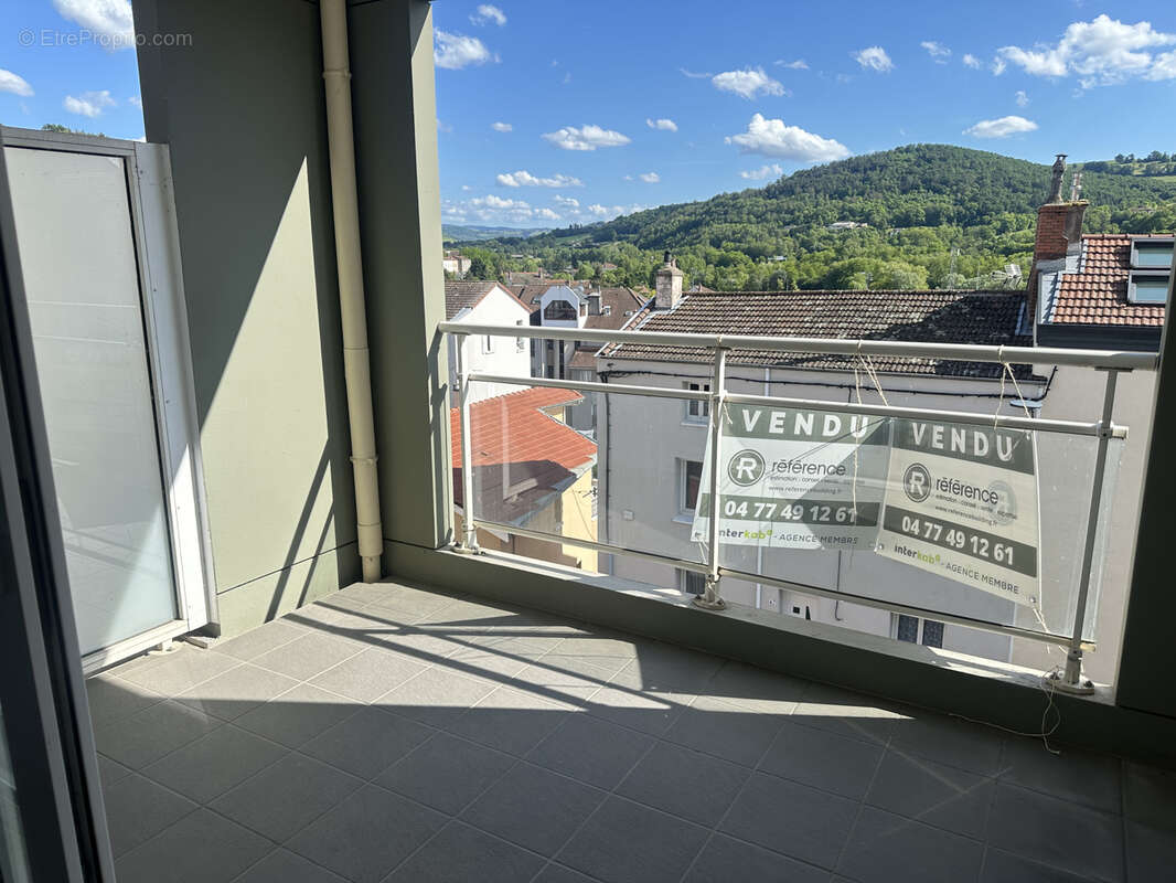 Appartement à LA FOUILLOUSE