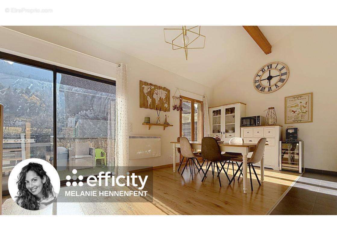 Appartement à VOUGY