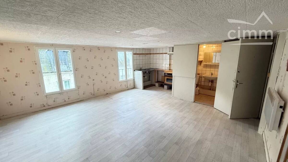 Appartement à SAVIGNY-SUR-BRAYE